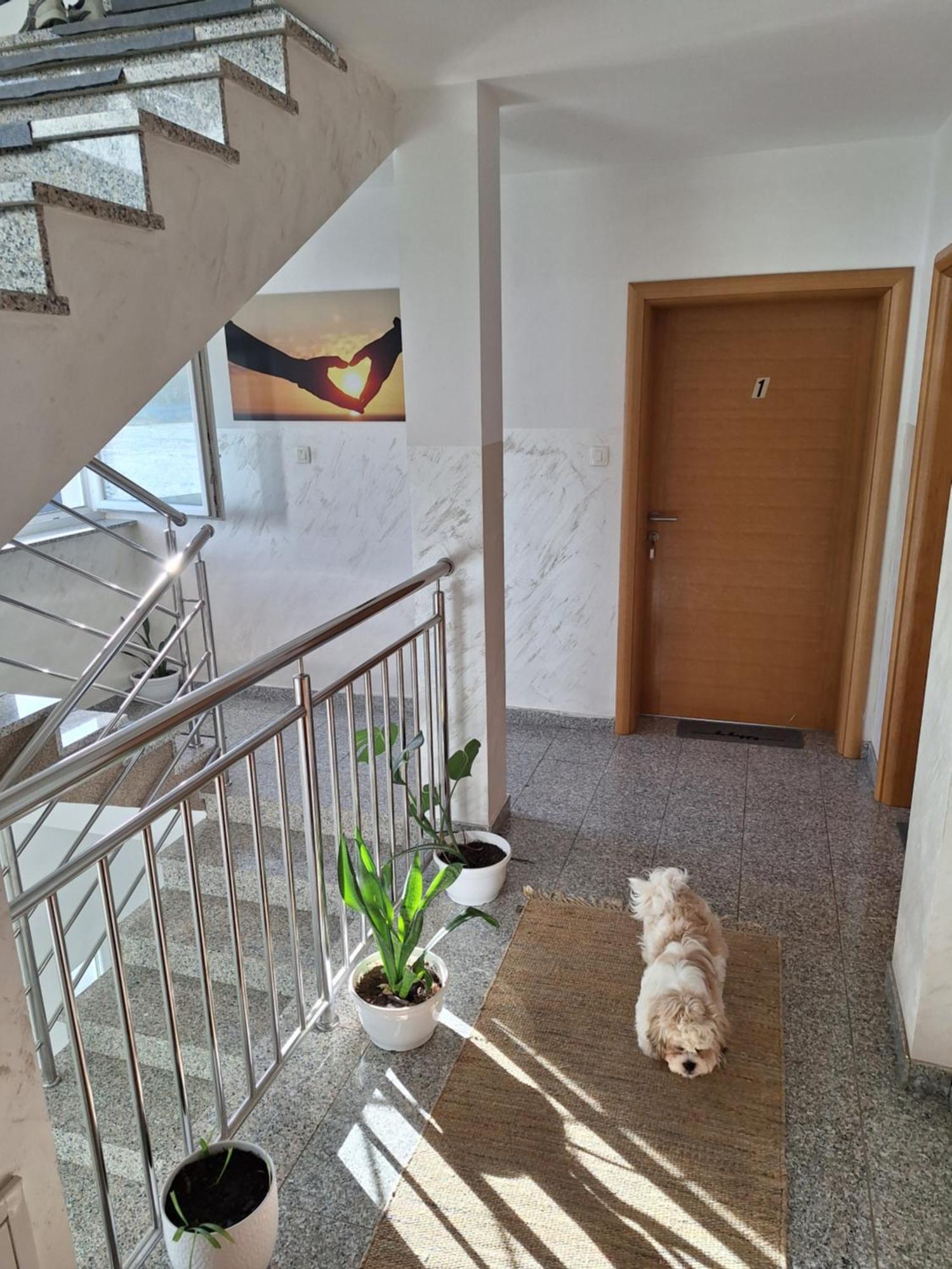 Sobe Sky Hotel Fuzine Ngoại thất bức ảnh