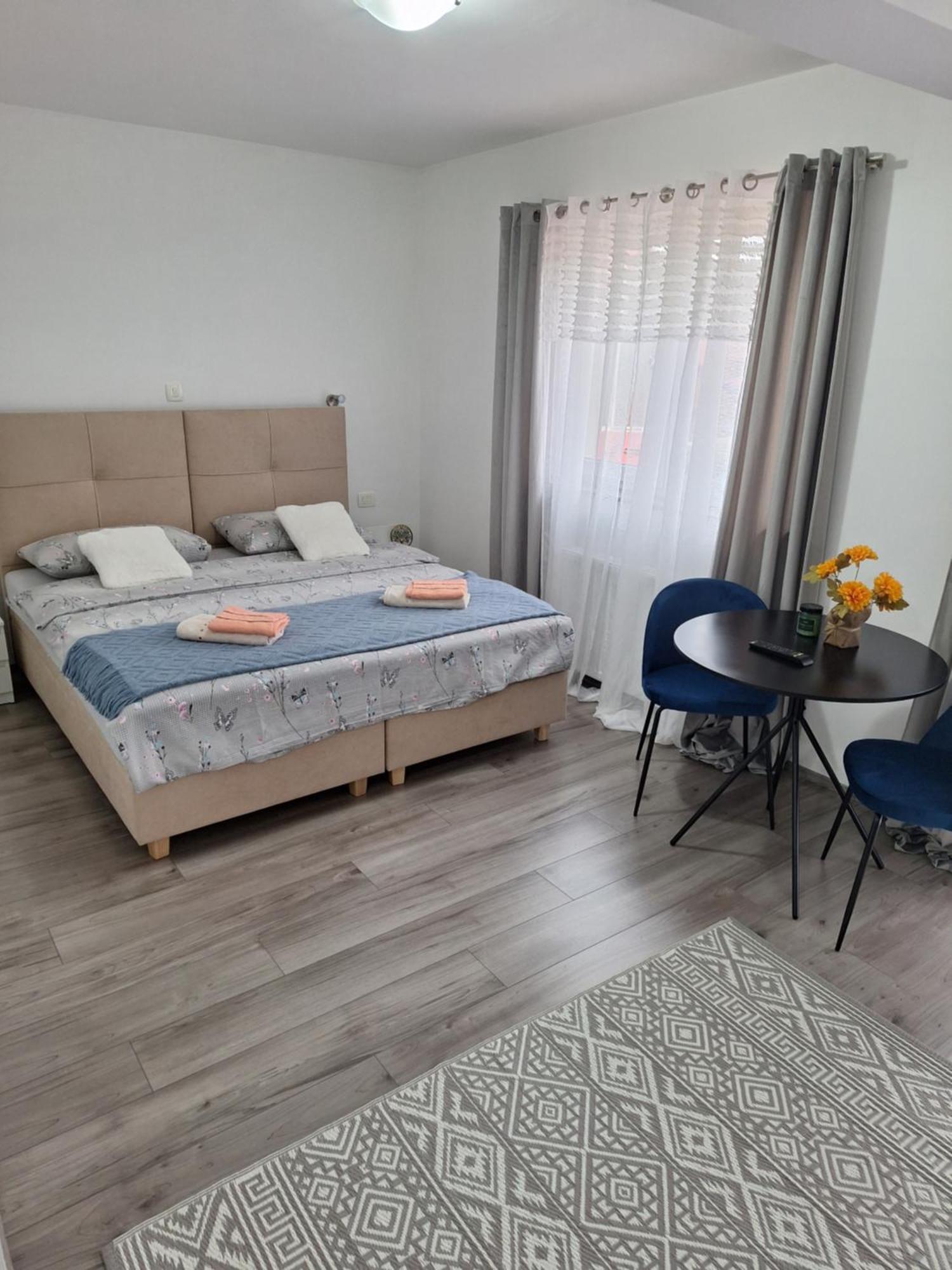 Sobe Sky Hotel Fuzine Ngoại thất bức ảnh