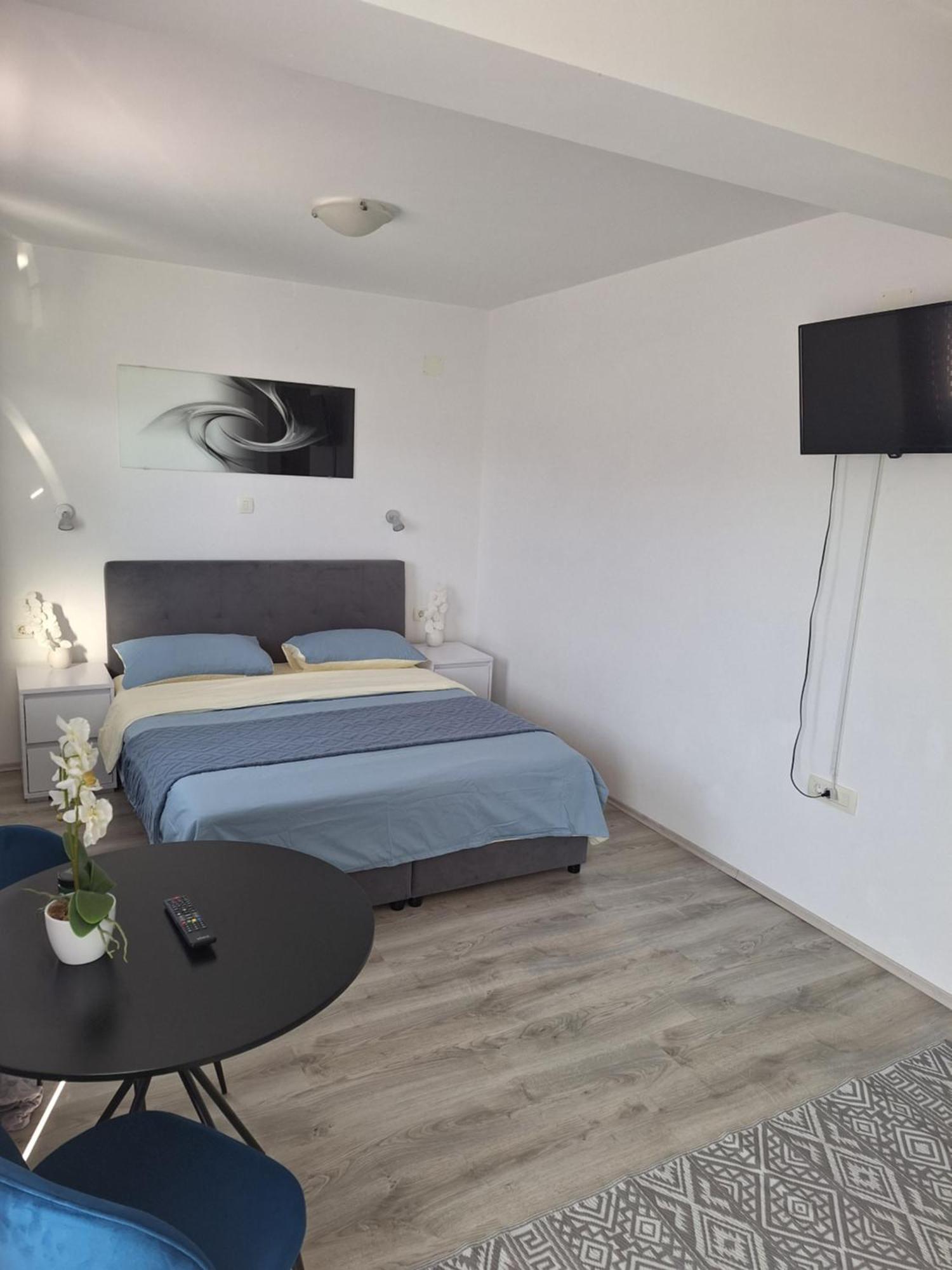 Sobe Sky Hotel Fuzine Ngoại thất bức ảnh